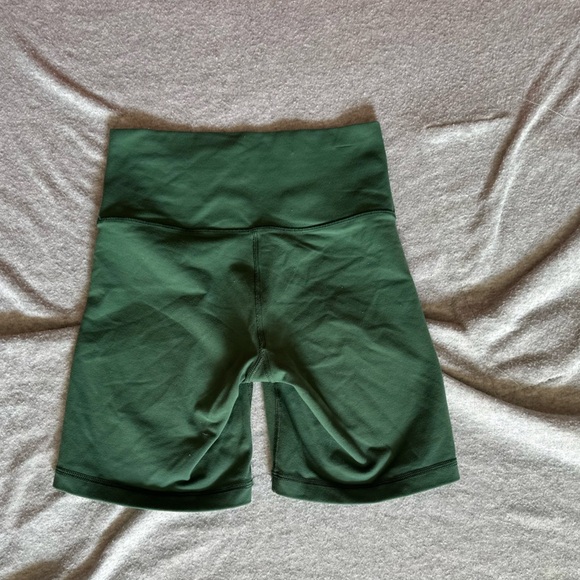TNA Green High-Waisted Bike Shorts - Picture 2 of 4